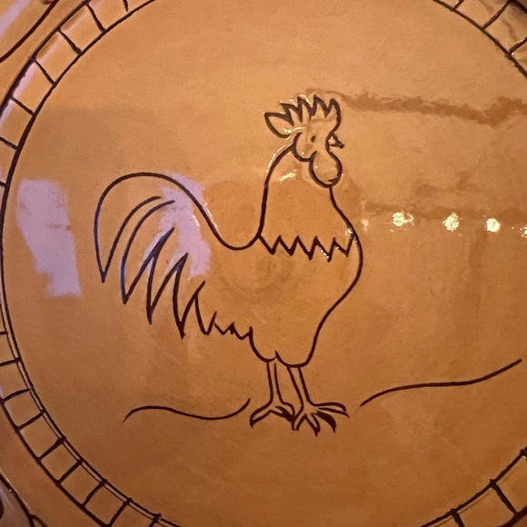 Vintage “Rustic Rooster” 8” diameter Plate by Nancy Calhoun. Made in Portugal - Picture 3 of 8